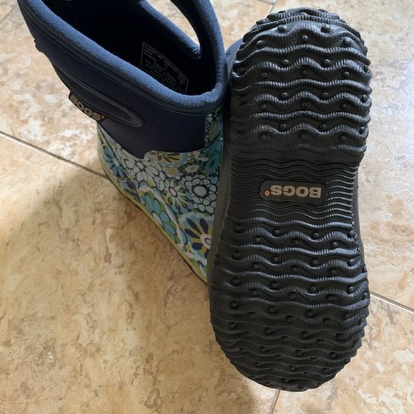 Bogs NWT Short Rain Boot - Picture 6 of 11